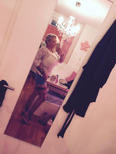 Christine Little - Escort Girl from Eugene Oregon