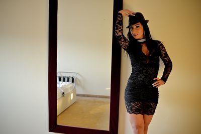 Alma Hallmark - Escort Girl from San Antonio Texas