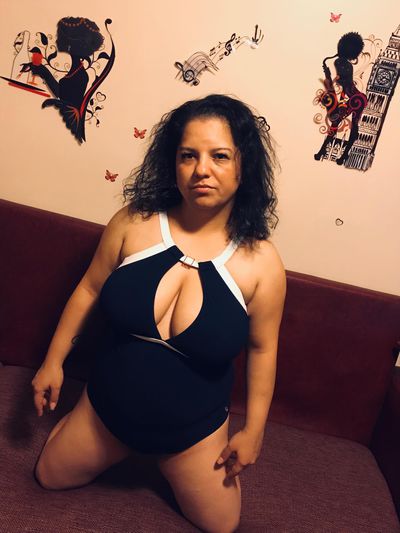 Latina Escort in Colorado Springs Colorado