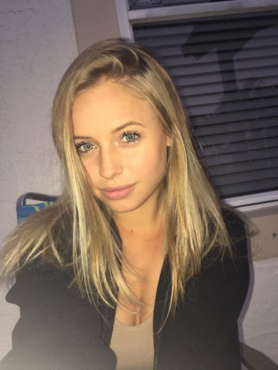 Brexley - Escort Girl from El Cajon California