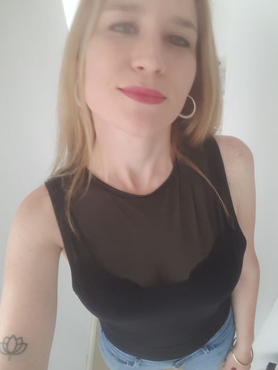 Petite Escort in Albuquerque New Mexico