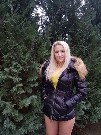 Dajla - Escort Girl from Santa Ana California