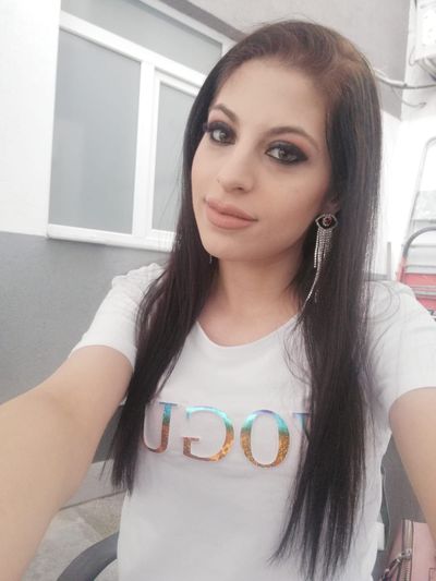 Devoted Vivienne - Escort Girl from Odessa Texas