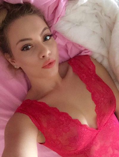 Ivy Marlis - Escort Girl from Lowell Massachusetts