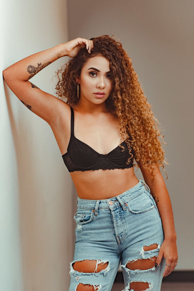 Kendra Creed - Escort Girl from Simi Valley California