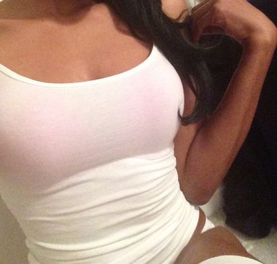 Khloe On Camera - Escort Girl from Green Bay Wisconsin