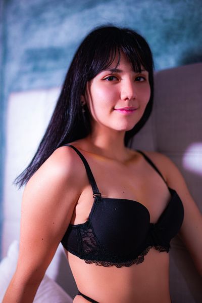 Lia Sheng - Escort Girl from Providence Rhode Island