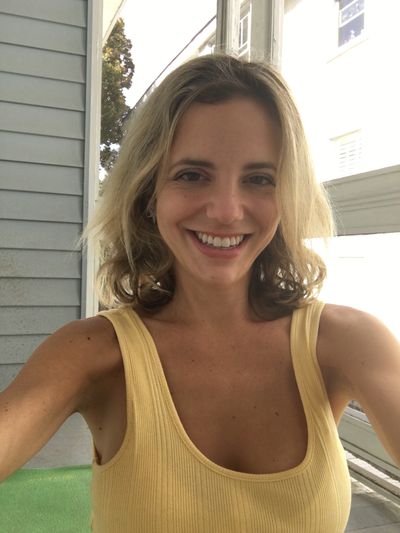 Lola Love Laugh - Escort Girl from Providence Rhode Island