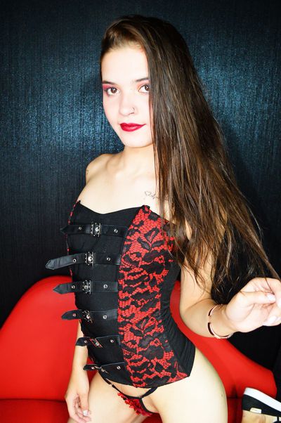 Lysa Baker - Escort Girl from Dayton Ohio