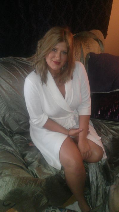 Laura Turn - Escort Girl from Santa Ana California