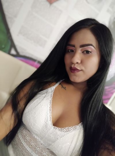 Mia Forero - Escort Girl from Clovis California