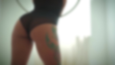 Miade Santis - Escort Girl from Simi Valley California