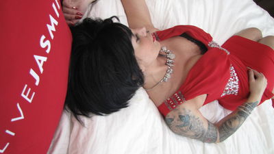 Mila Live - Escort Girl from Pomona California