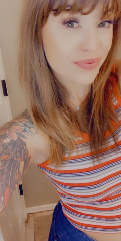 Olivia Kai - Escort Girl from Denton Texas
