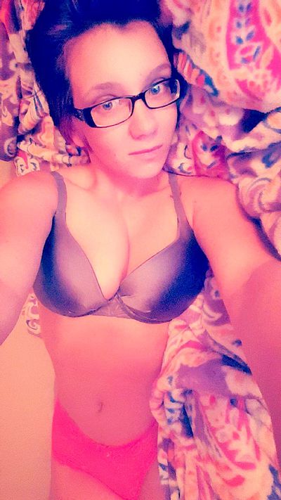 Riley Sparks - Escort Girl from Elk Grove California