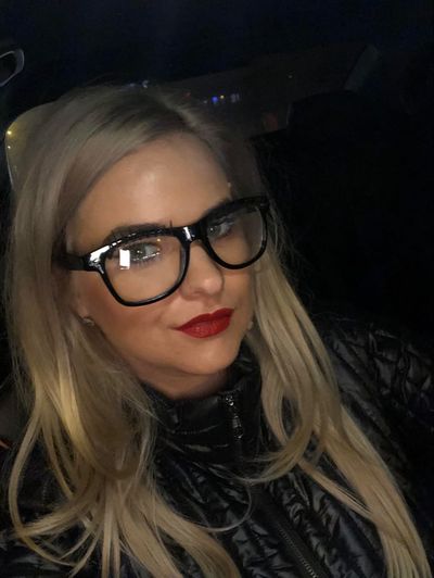 Scarlet Amy - Escort Girl from Peoria Illinois