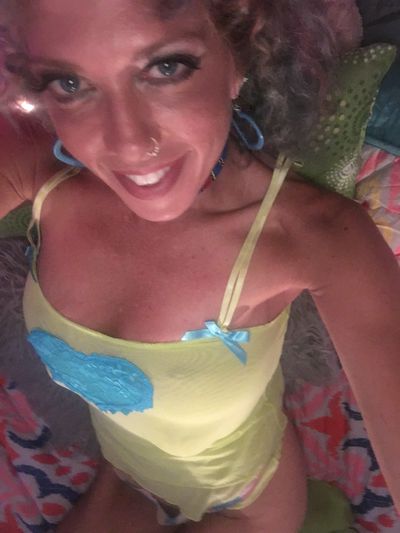 Sinful Skylar - Escort Girl from Santa Clarita California