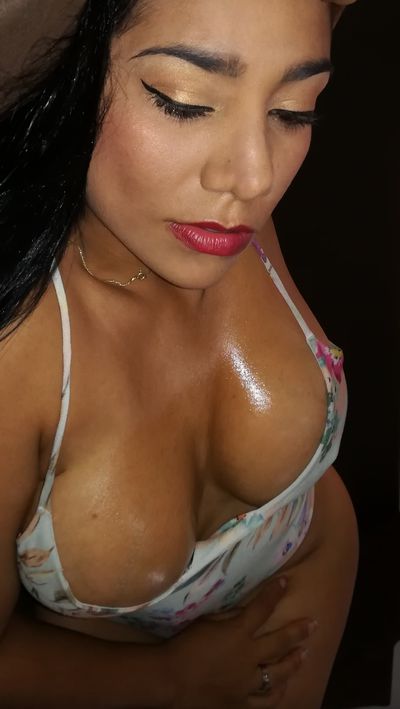 Valeria Rose - Escort Girl from Long Beach California