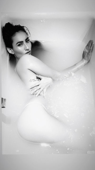 Wen Brenner - Escort Girl from Syracuse New York