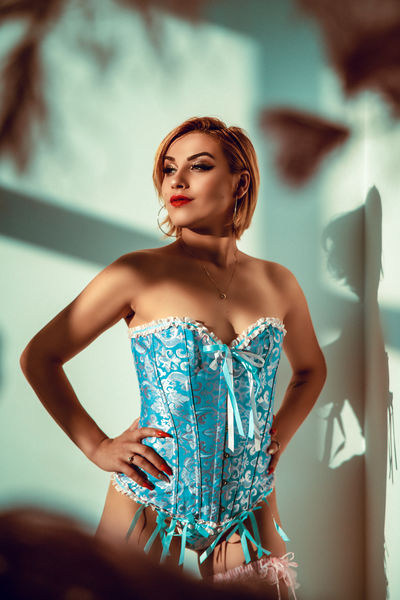Yla Vanery - Escort Girl from Concord California