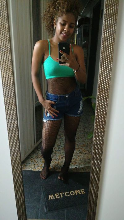 soychelsie - Escort Girl from Clarksville Tennessee